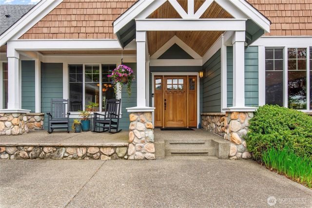 9306 Milburn Loop SE, Olympia, WA 98513