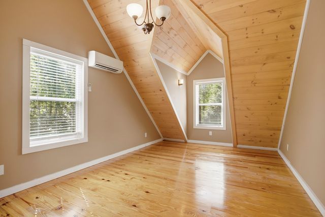 1466 Newport, Ellijay, GA 30540