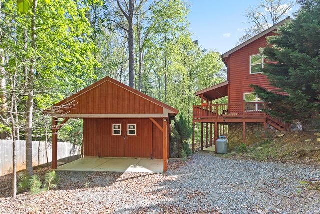 1466 Newport, Ellijay, GA 30540