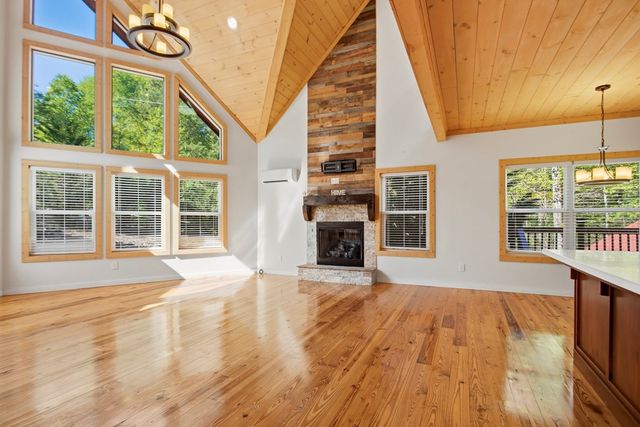 1466 Newport, Ellijay, GA 30540