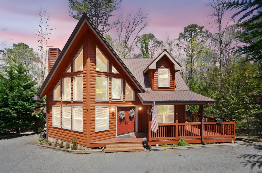 1466 Newport, Ellijay, GA 30540