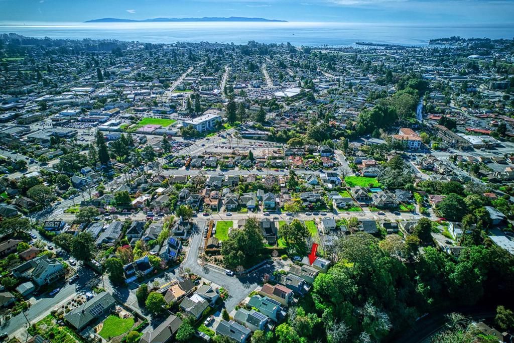 Image 38 of property listing at 11 Berkeley Court, Santa Cruz, CA 95062