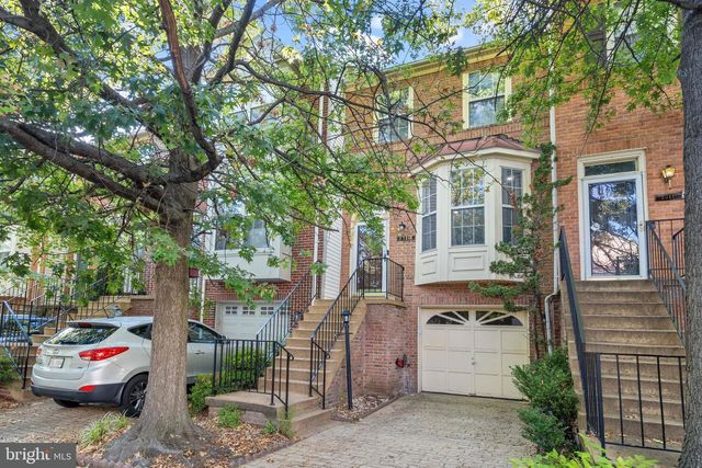 13118 PLOTNER FARM RD, Herndon, VA 20171