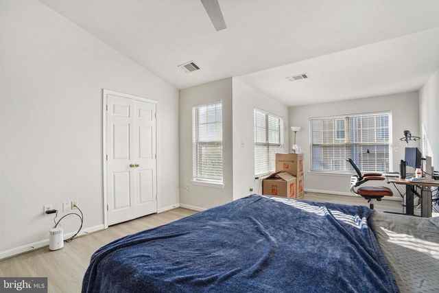 13118 PLOTNER FARM RD, Herndon, VA 20171