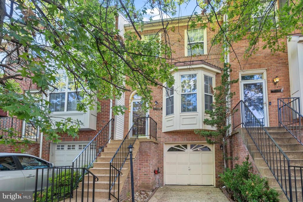 13118 PLOTNER FARM RD, Herndon, VA 20171