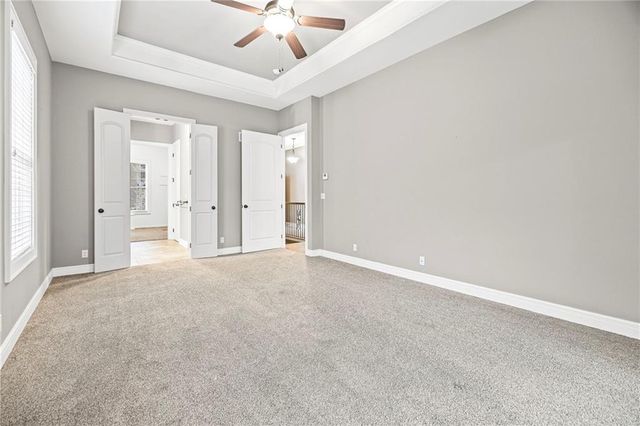 16639 W 168 Place, Olathe, KS 66062