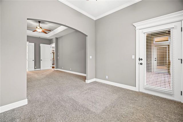 16639 W 168 Place, Olathe, KS 66062