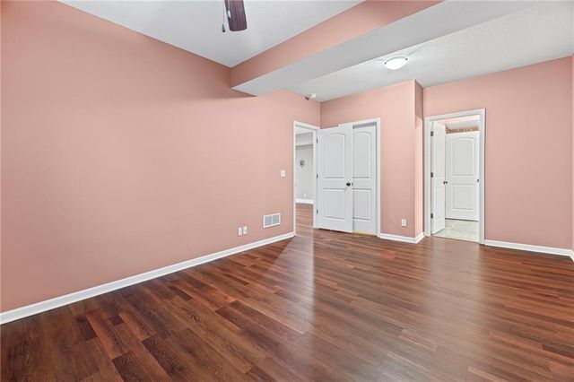 16639 W 168 Place, Olathe, KS 66062