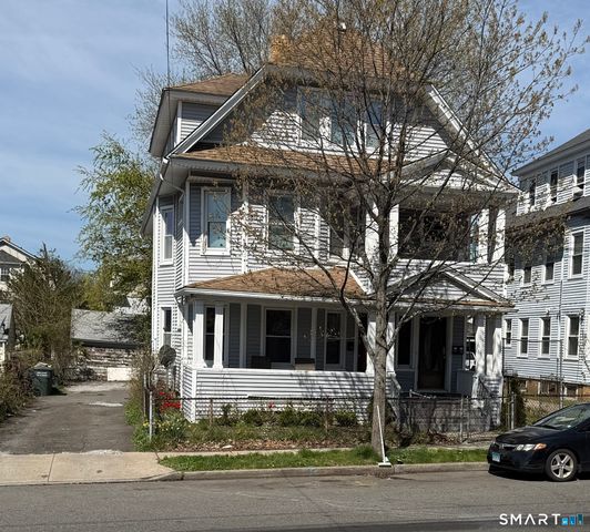 739-743 Brooks Street, Bridgeport, CT 06608