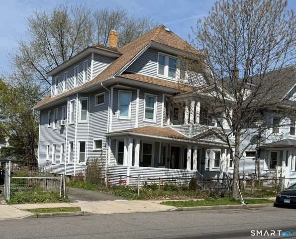 739-743 Brooks Street, Bridgeport, CT 06608