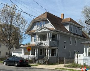 739-743 Brooks Street, Bridgeport, CT 06608
