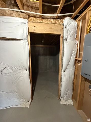 2172 N 2625 W, Farr West, UT 84404