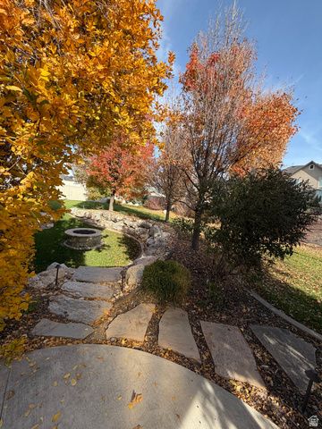 2172 N 2625 W, Farr West, UT 84404