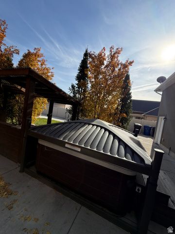 2172 N 2625 W, Farr West, UT 84404