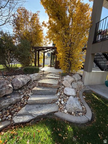 2172 N 2625 W, Farr West, UT 84404