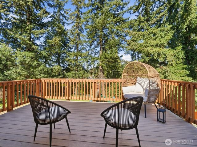 12570 SE 70th Street, Newcastle, WA 98056