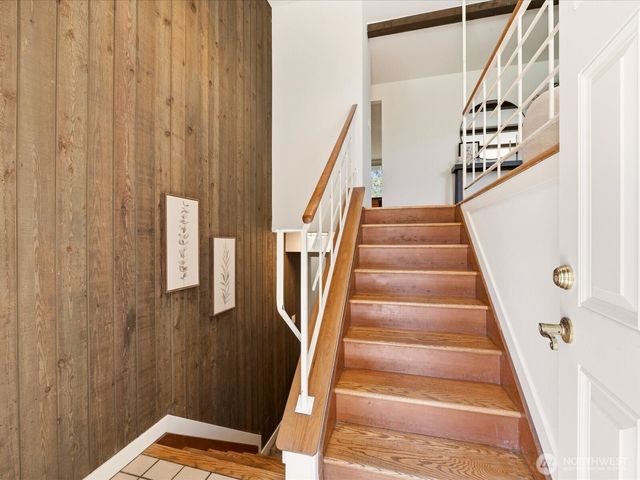 12570 SE 70th Street, Newcastle, WA 98056