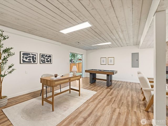 12570 SE 70th Street, Newcastle, WA 98056