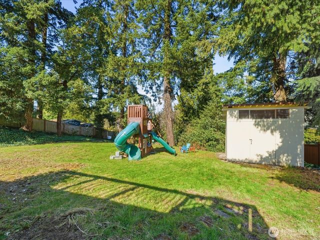 12570 SE 70th Street, Newcastle, WA 98056