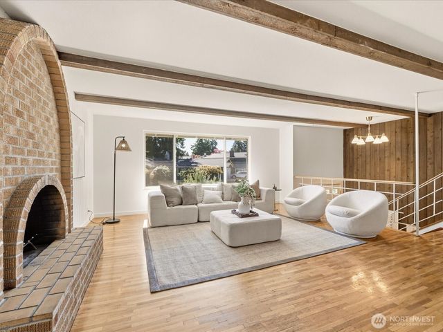 12570 SE 70th Street, Newcastle, WA 98056