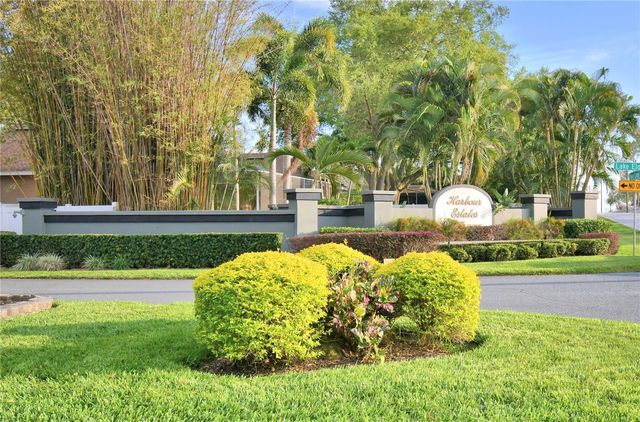 1 LAKE ELOISE LANE, Winter Haven, FL 33884