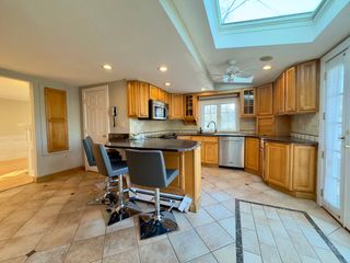 105 Brookside Rd, Braintree, MA 02184