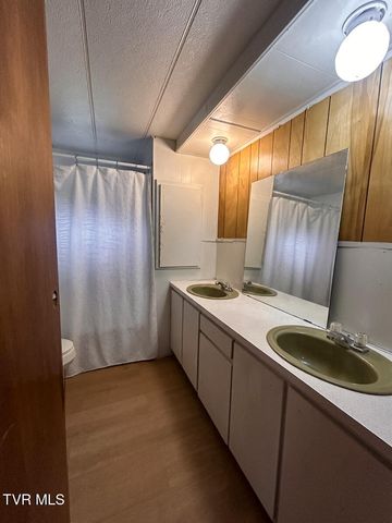 237 Kincheloe Road 237, Church Hill, TN 37642