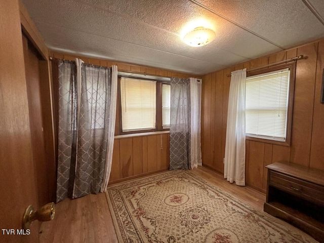 237 Kincheloe Road 237, Church Hill, TN 37642