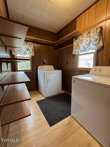 237 Kincheloe Road 237, Church Hill, TN 37642