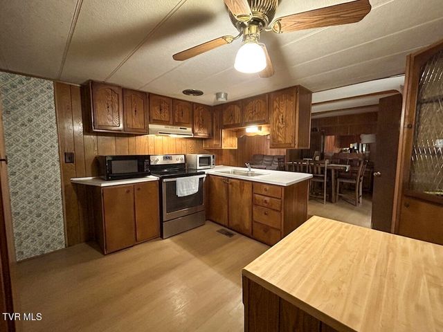 237 Kincheloe Road 237, Church Hill, TN 37642