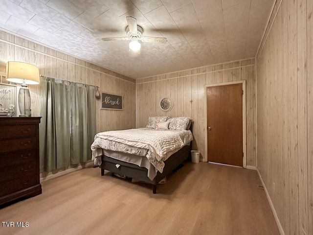 237 Kincheloe Road 237, Church Hill, TN 37642