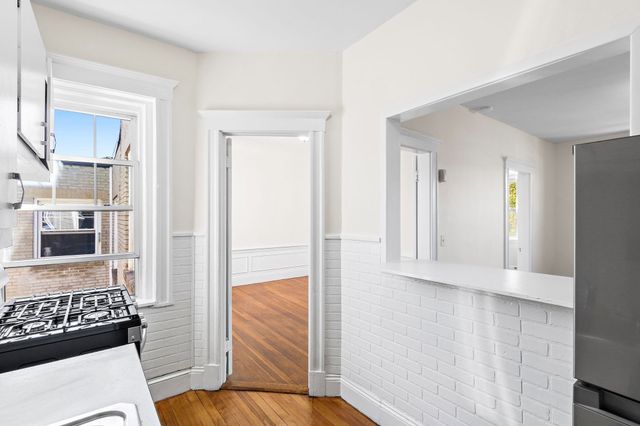 10 Melvin Ave 9, Boston, MA 02135