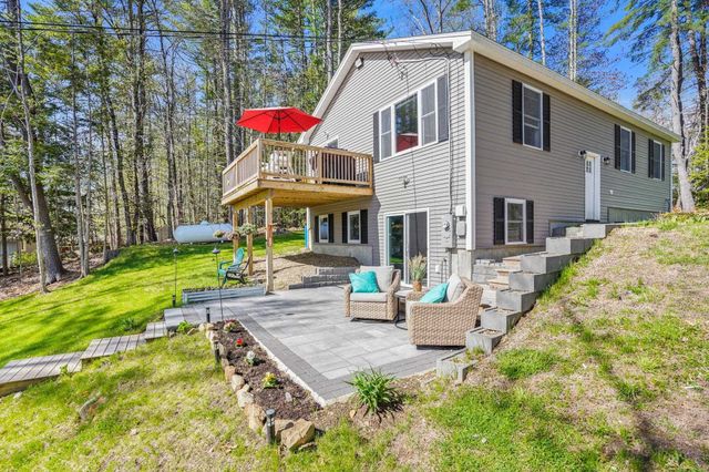 58 Damsite Road, Barnstead, NH 03225