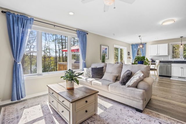 58 Damsite Road, Barnstead, NH 03225