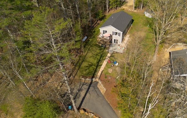 58 Damsite Road, Barnstead, NH 03225