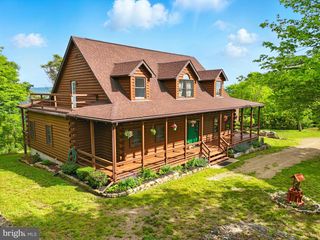1292 PEAKS VIEW DR, Yellow Spring, WV 26865