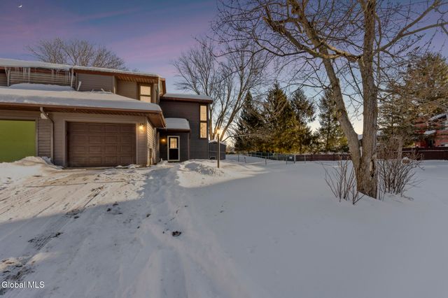 36 Eton Drive, Bethlehem, NY 12159