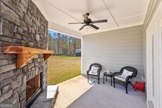 132 Bluff Mill Farms Drive, Senoia, GA 30276