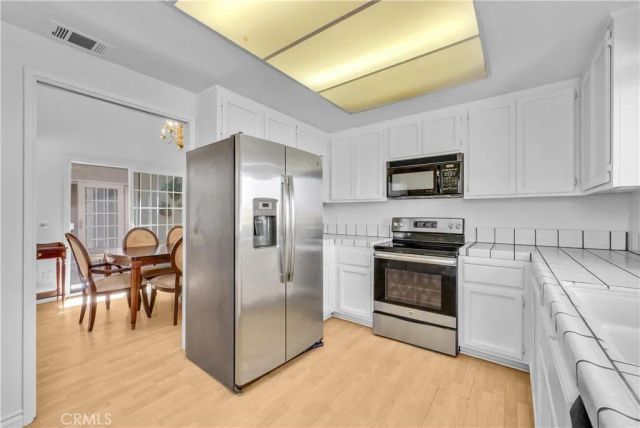 451 Corte Rojo, Upland, CA 91786