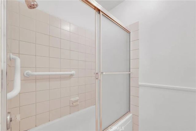451 Corte Rojo, Upland, CA 91786