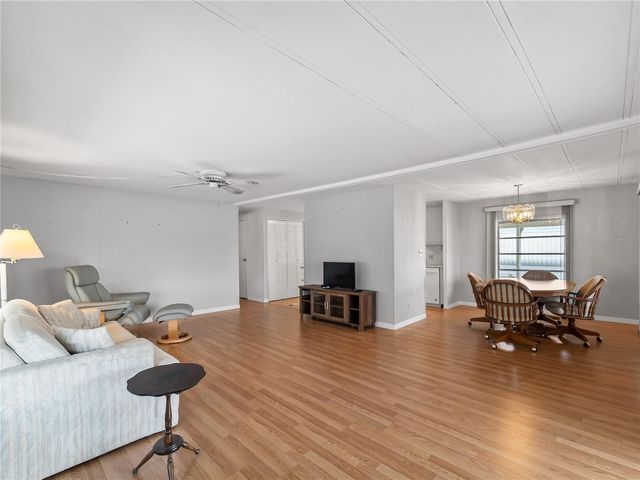 3226 SWEET BAY TERRACE, Sarasota, FL 34237