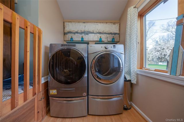 87 N Magnolia Street, Pearl River, NY 10965