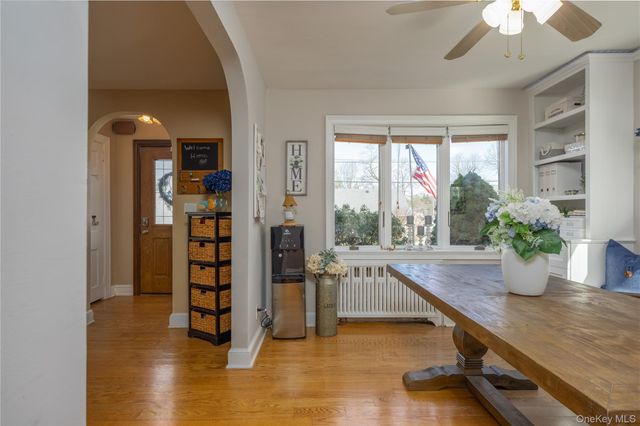 87 N Magnolia Street, Pearl River, NY 10965