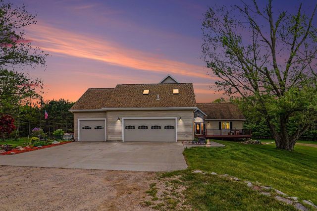 17634 Meceola Road, Hersey, MI 49639