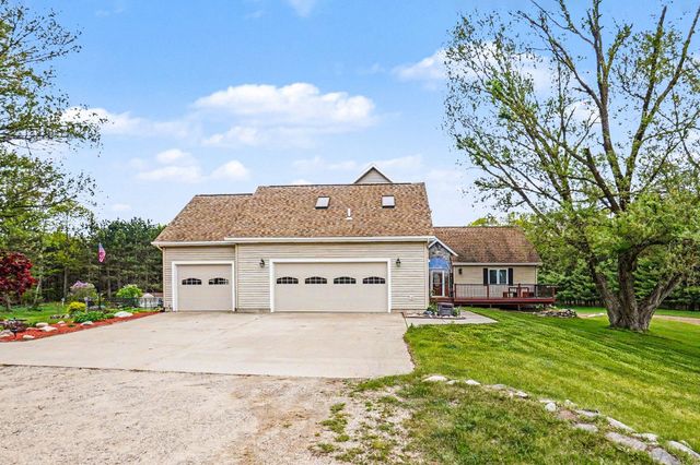 17634 Meceola Road, Hersey, MI 49639