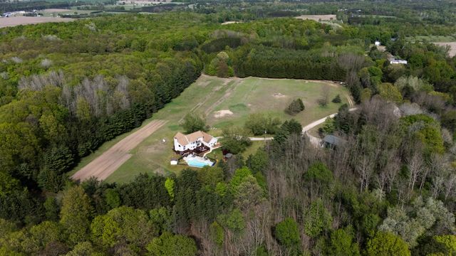 17634 Meceola Road, Hersey, MI 49639
