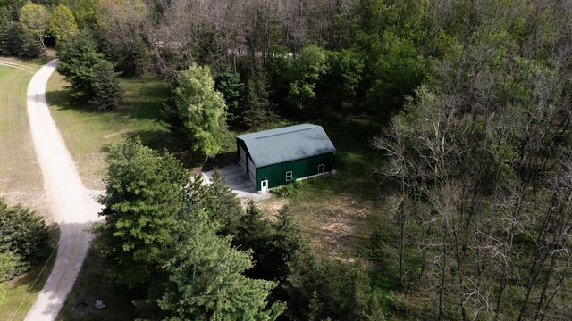 17634 Meceola Road, Hersey, MI 49639