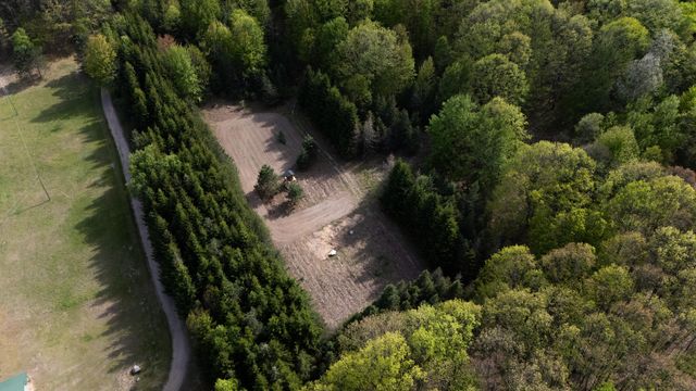 17634 Meceola Road, Hersey, MI 49639