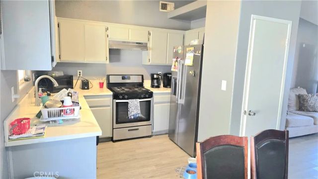 311 Chiapas, Bakersfield, CA 93307