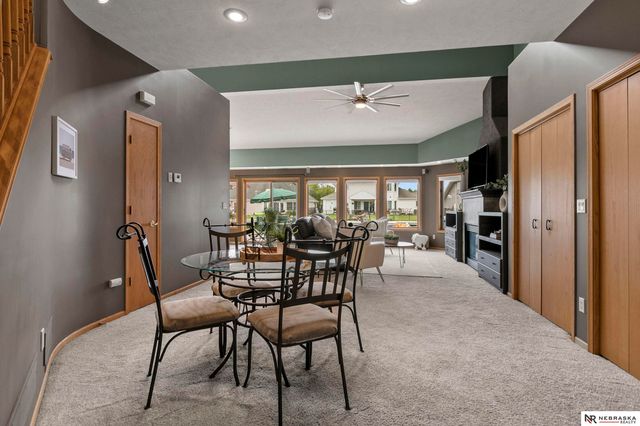 515 Pier 2, Lincoln, NE 68528